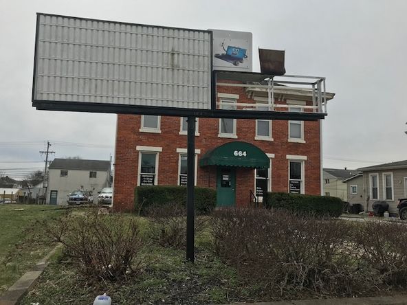 644 E Main St, Lancaster, OH 43130